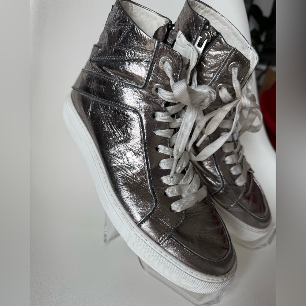 Zadig & Voltaire Women's Metallic Silver Sneakers - Picture 5 of 9